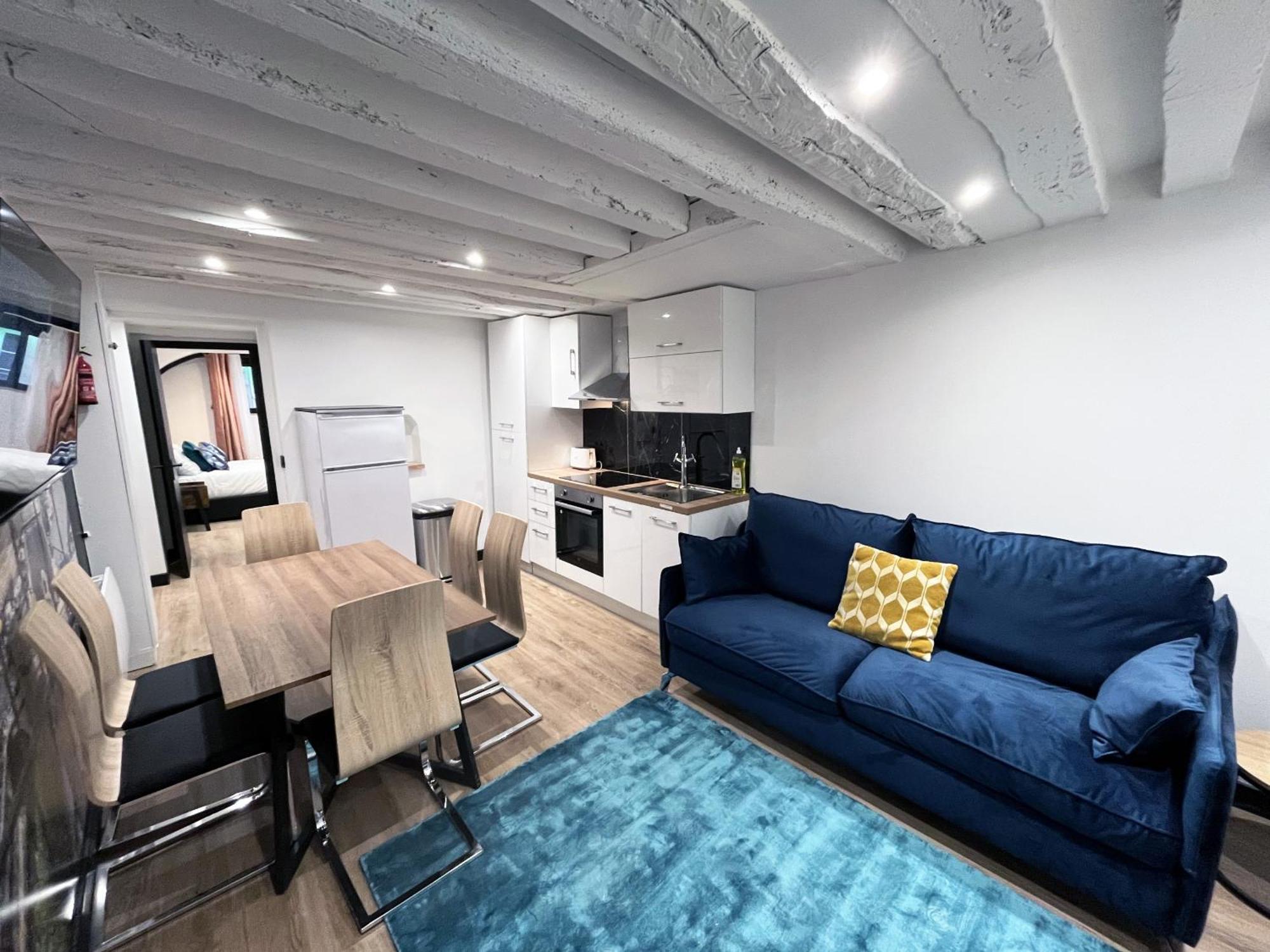 Urban Flat 174 - Vuitton St Denis Apartment Париж Екстериор снимка